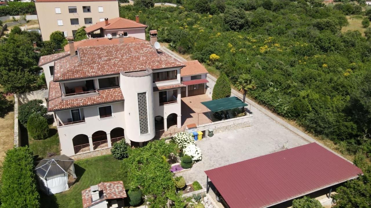 Apartments Fantazija Rovinj Exteriör bild