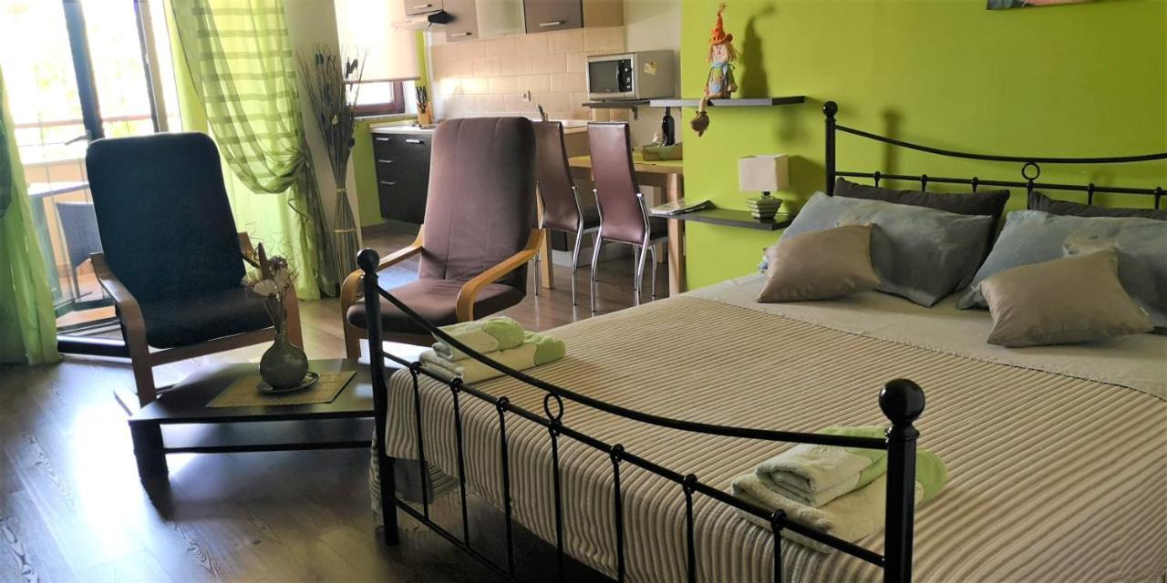 Apartments Fantazija Rovinj Exteriör bild