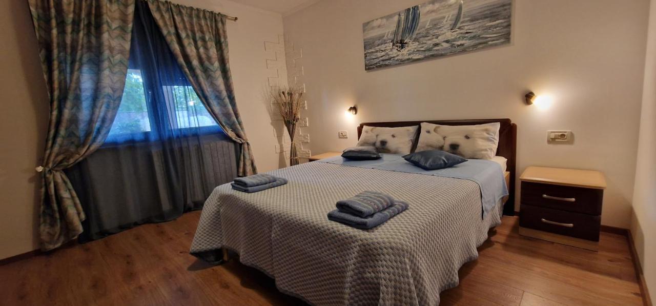 Apartments Fantazija Rovinj Exteriör bild